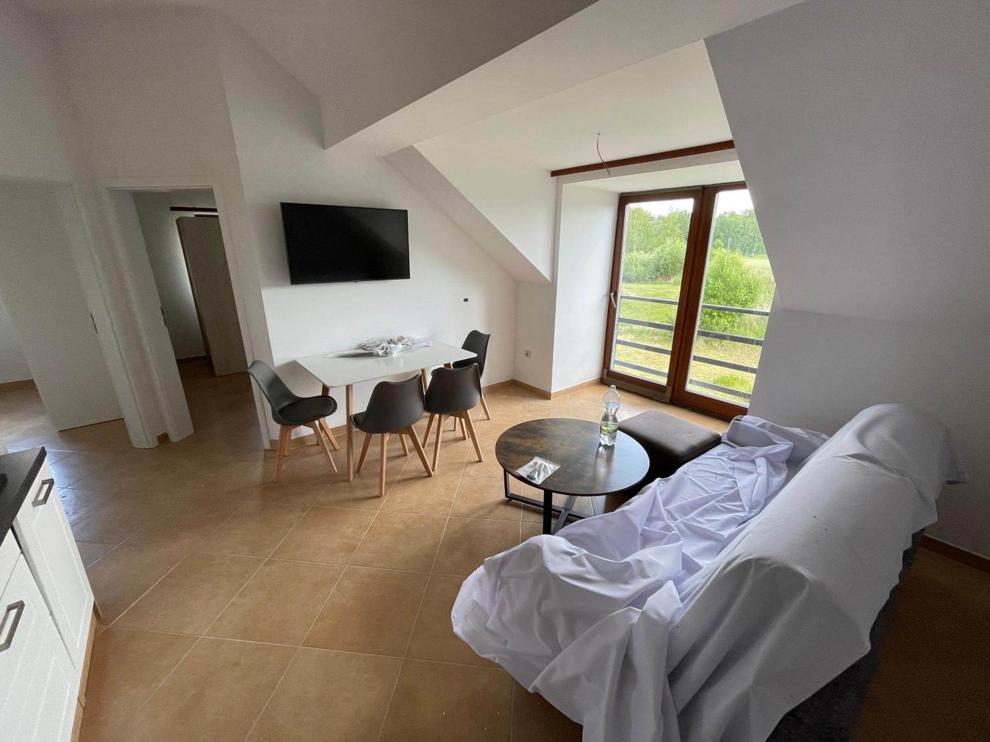 Lake View Apartments near Golf Resort Kunětická Hora, Dříteč Pardubice Quarto foto